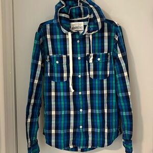Men l/s plaid button up, with hoodie, size small. Gently worn.